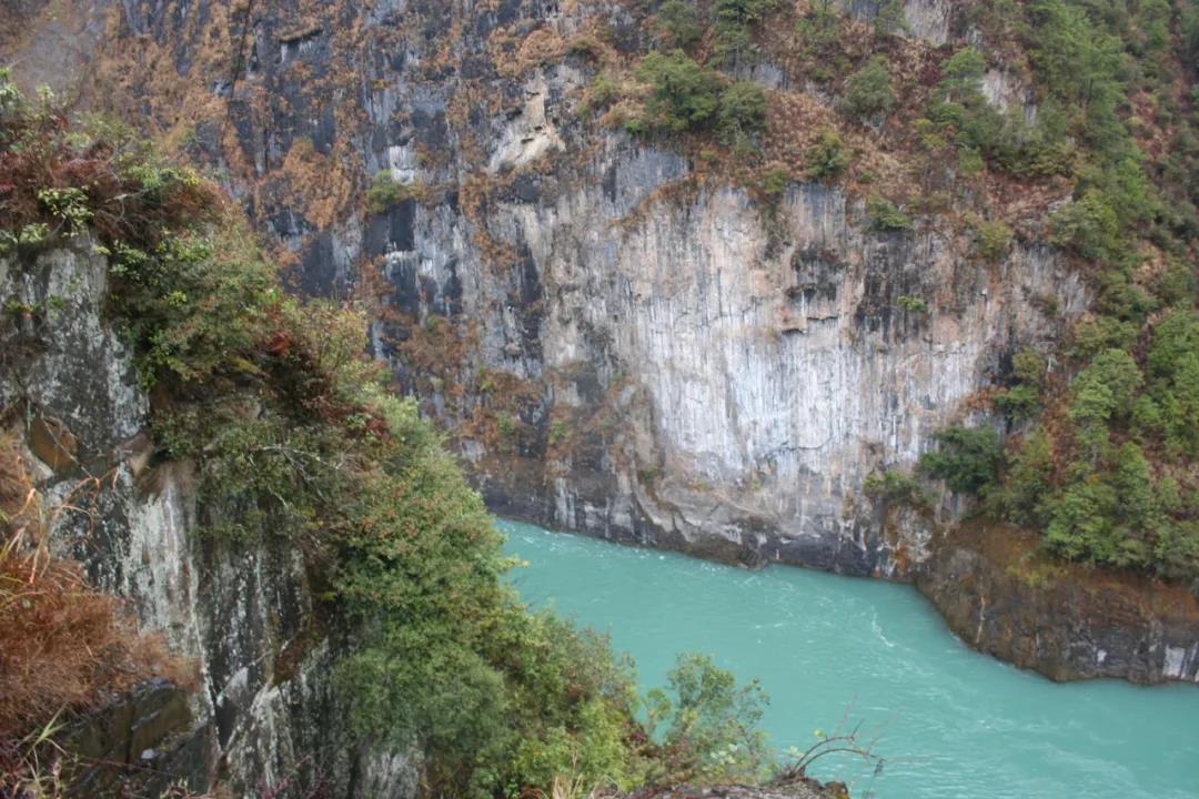 怒江最美公路 怒江最美公路